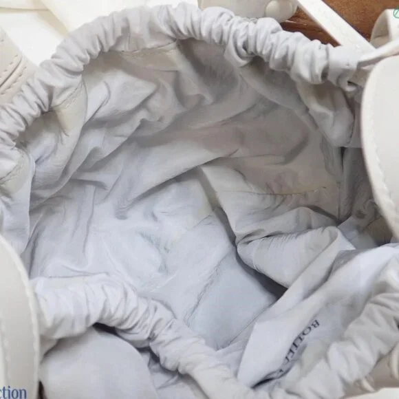 Bottega Veneta Leather Shell Bag - Picture 9 of 11